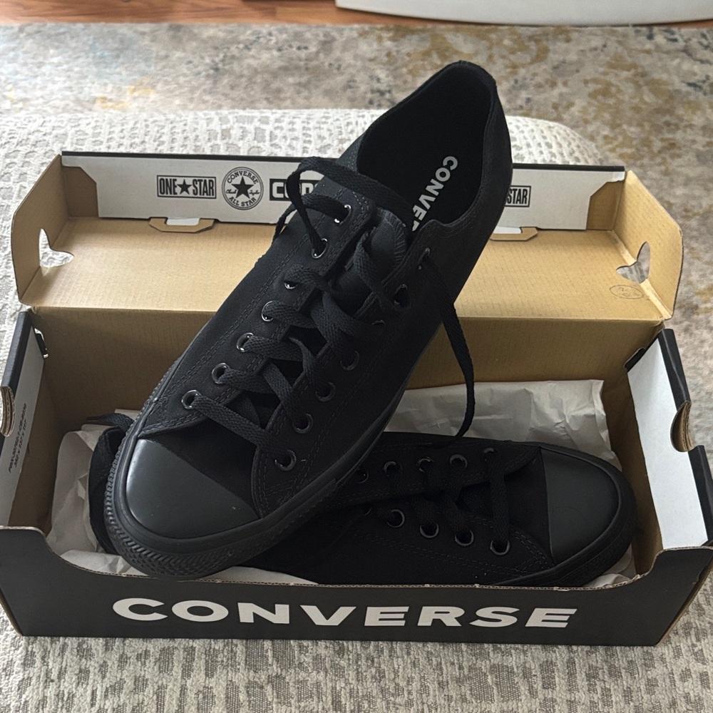 Converse Men's All-Black Sneakers